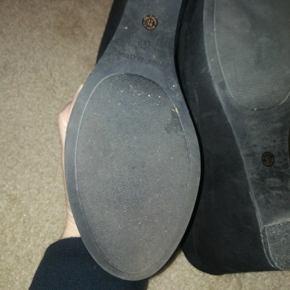 Ana Black Low Platform Wedges - Picture 8 of 8